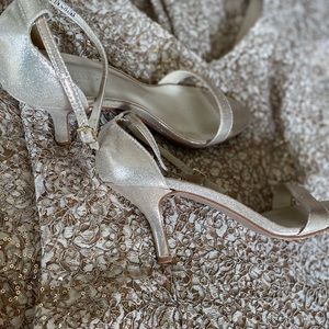 David’s metallic gold heels